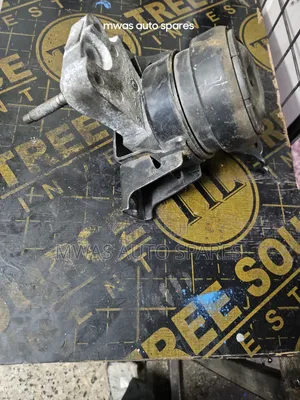 Toyota Belta Engine Mountain