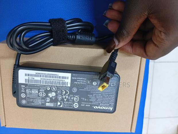 Lenovo Usb 65w 20v 3.25a Laptop Adapter - thumbnail 3
