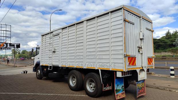 Mitsubishi Fuso 2014 - thumbnail 4