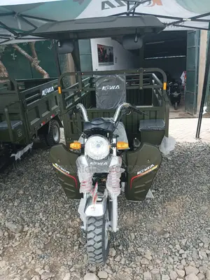 New Motorcycle 2025 Green