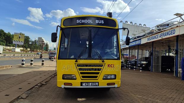 Isuzu FRR 2009 Yellow - thumbnail 2