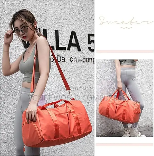 Gym Duffel Bag for Men or Women Waterproof Weekender Travel Bag