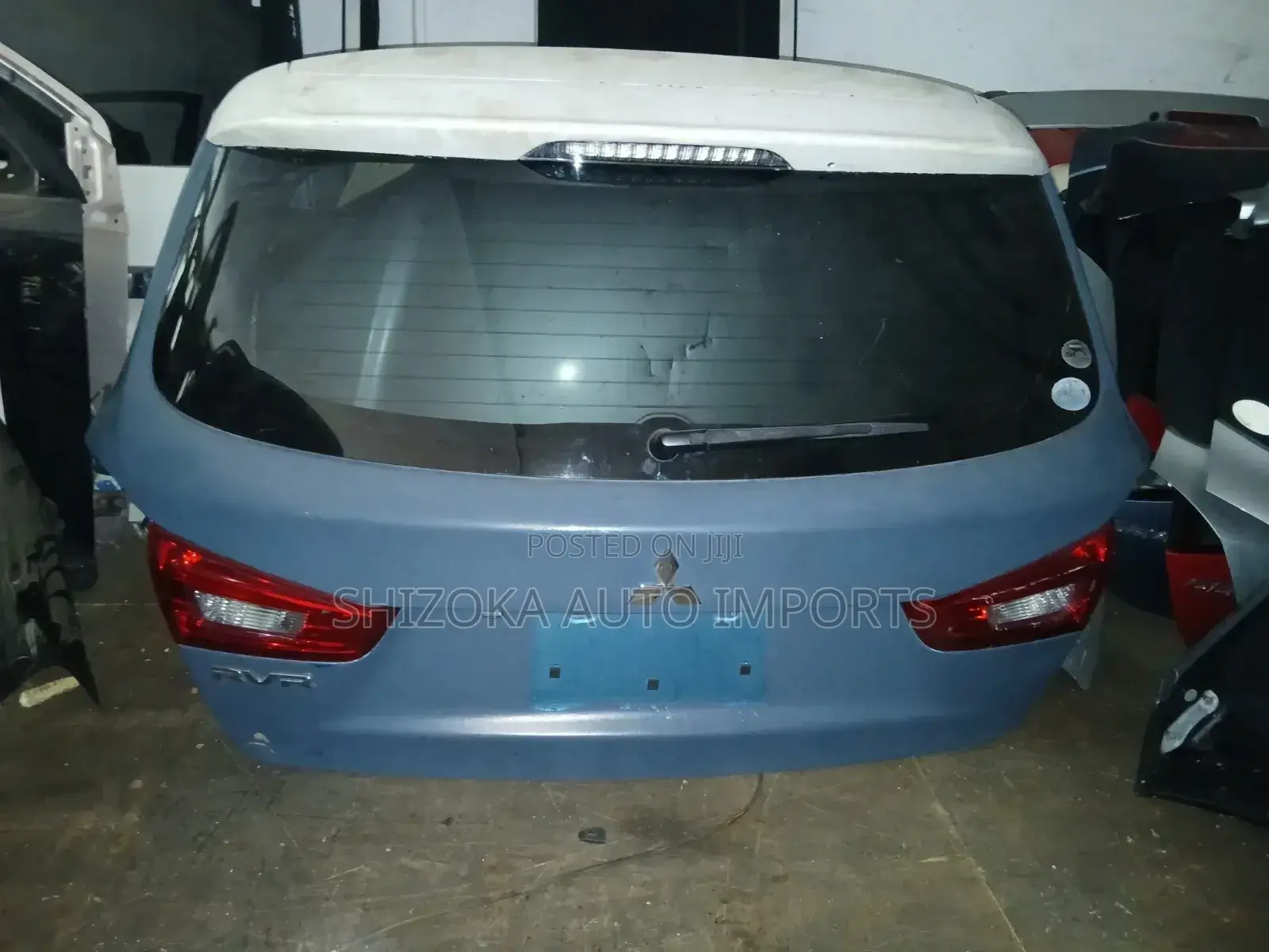Mitsubishi RVR Back Door Original Ex-Japan