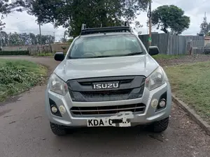 Isuzu D-MAX 2021 Silver
