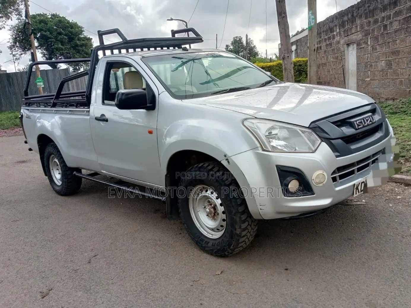 Isuzu D-MAX 2021 Silver