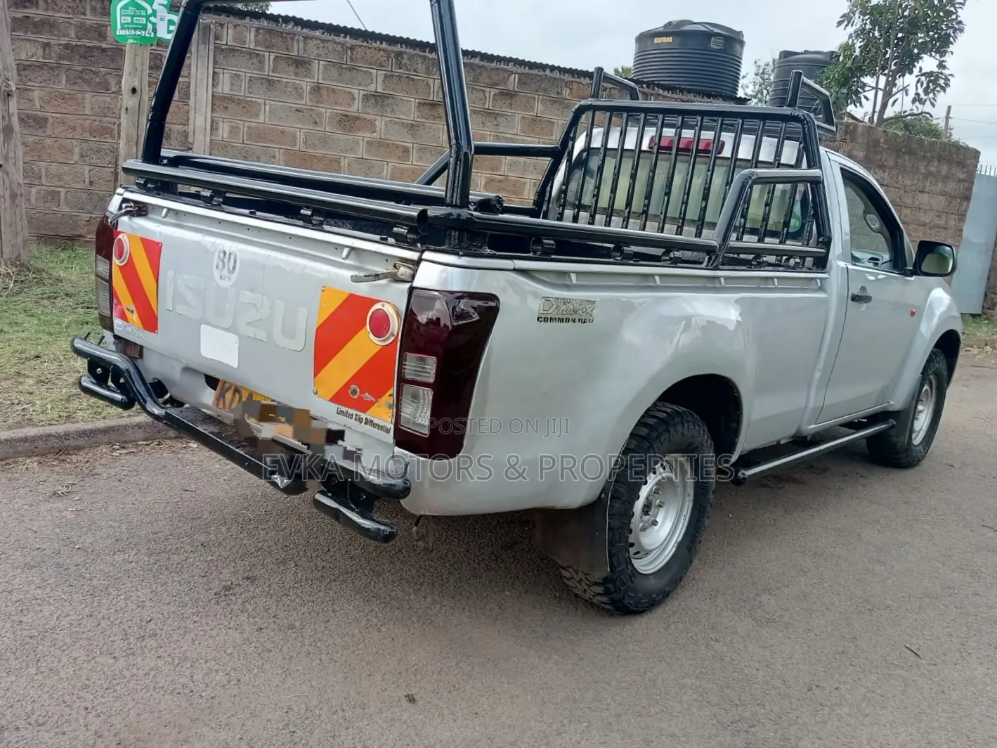 Isuzu D-MAX 2021 Silver