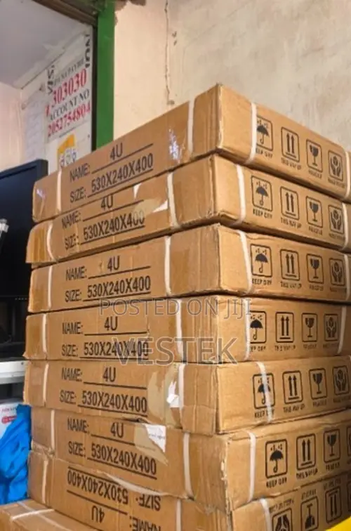 High Quality 4u Wall Mount Rack 530×240×400 Enclosure Cabinet