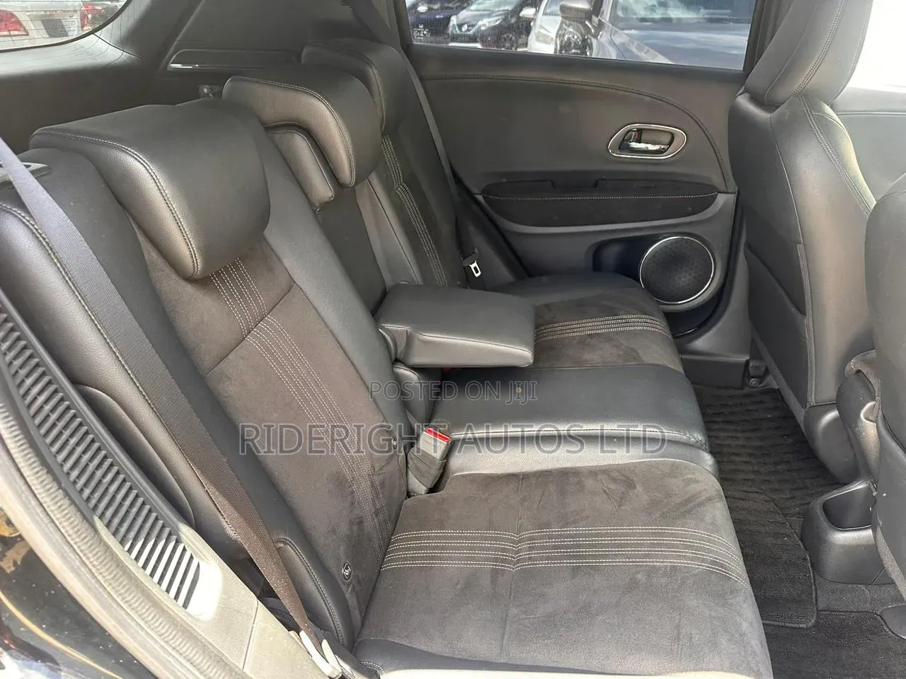 Honda Vezel 1.5 Hybrid 2WD 2018 Black