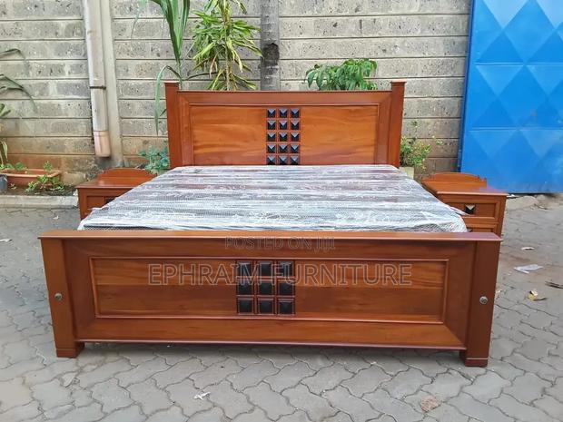 Hardwood Bed 5×6