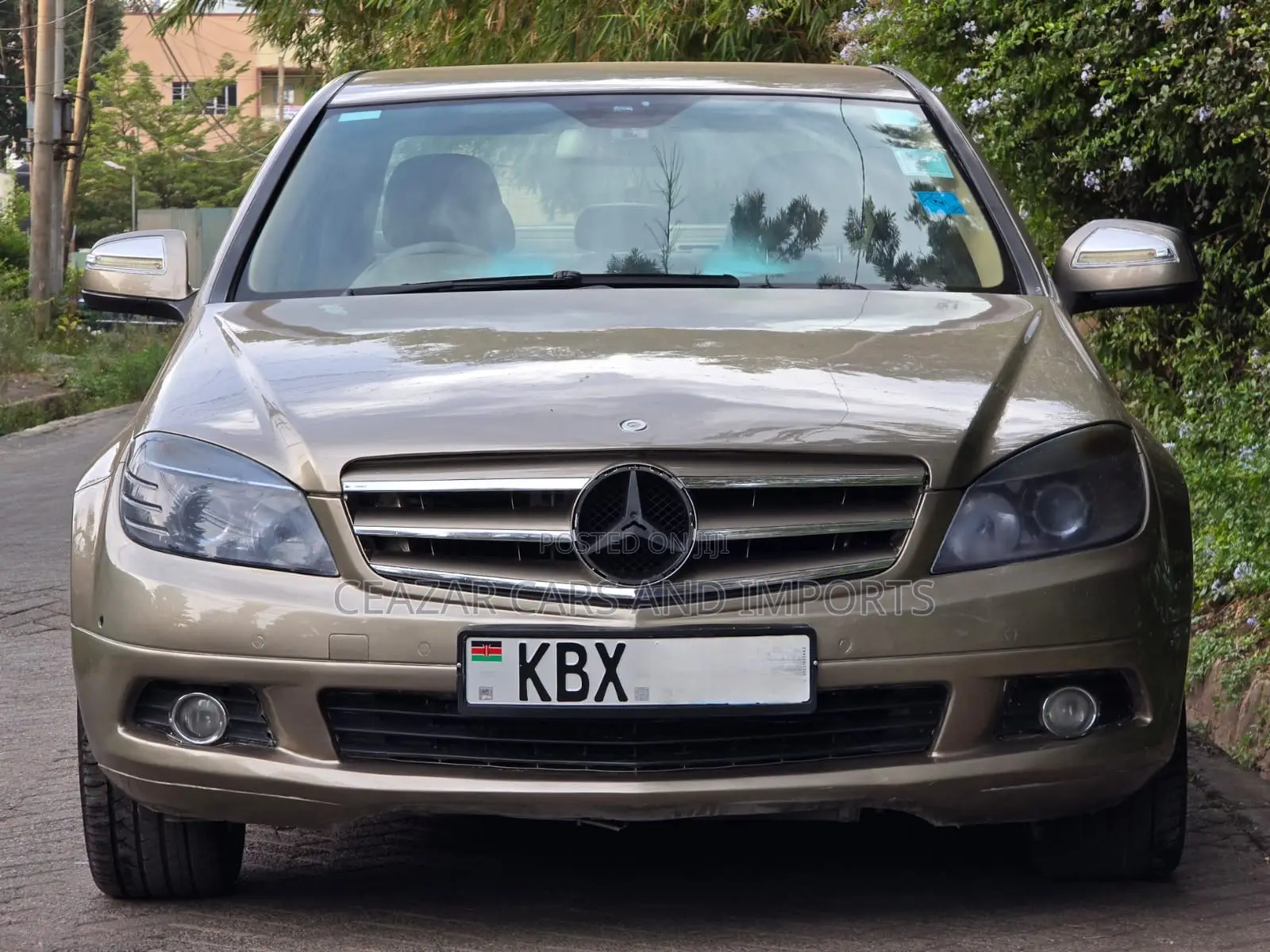 Mercedes-Benz C200 2007 Gold