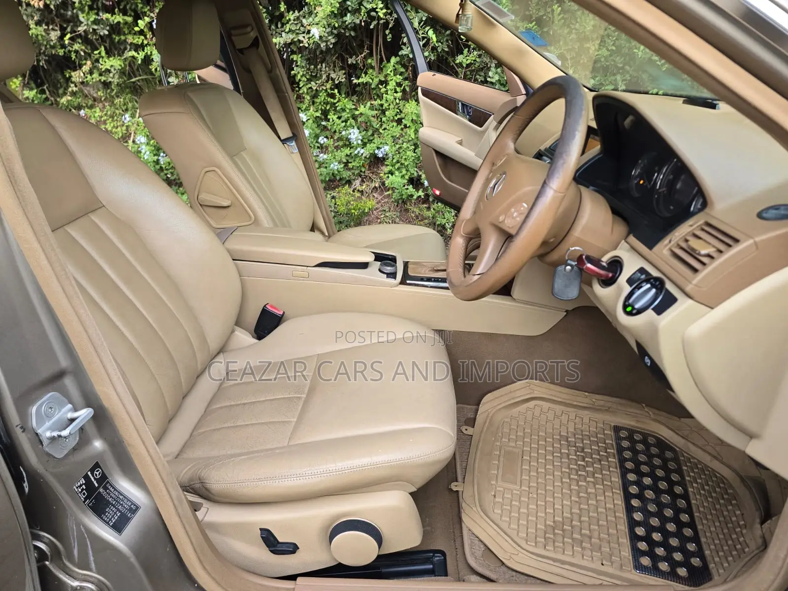 Mercedes-Benz C200 2007 Gold