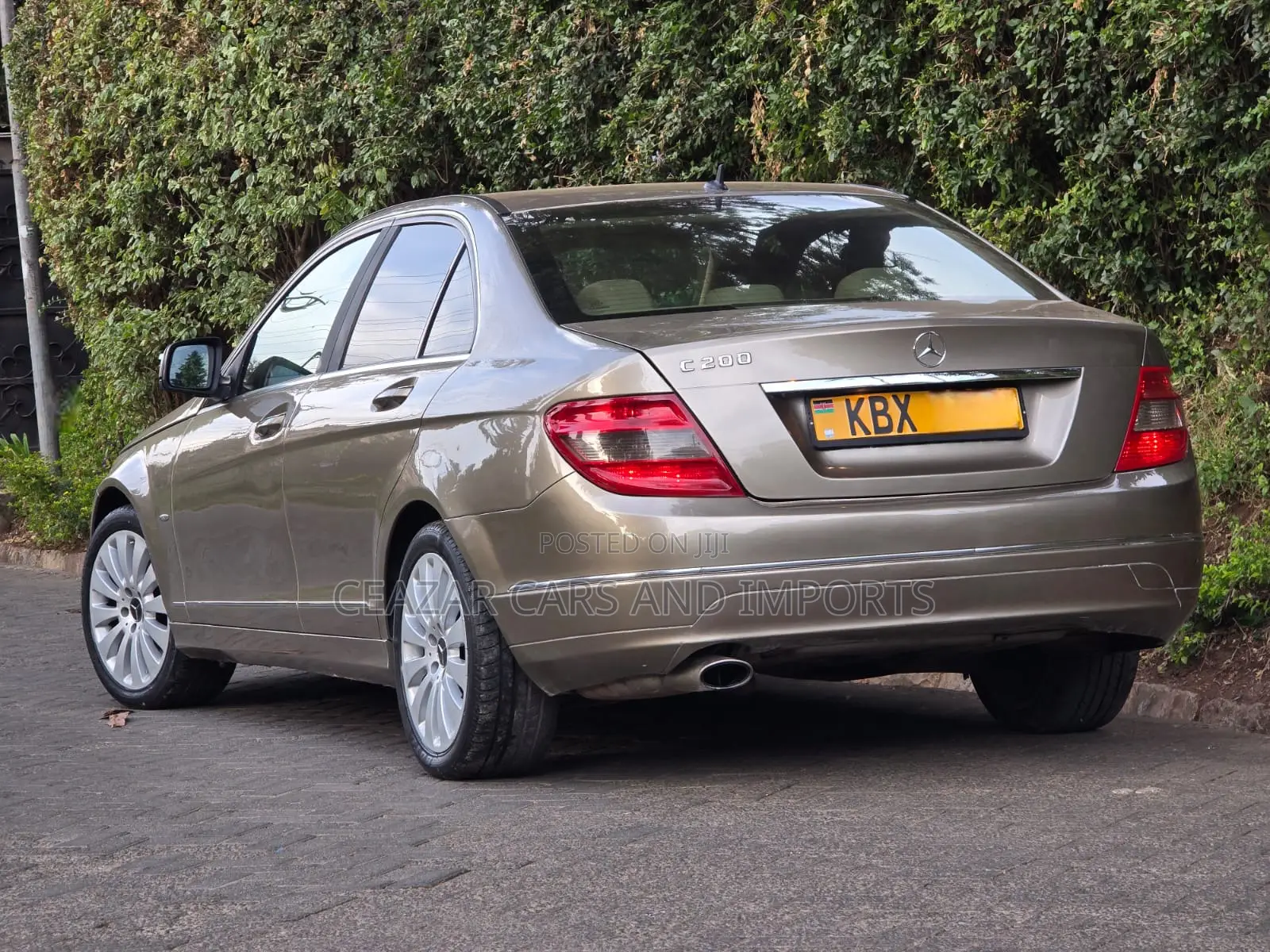 Mercedes-Benz C200 2007 Gold
