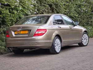 Mercedes-Benz C200 2007 Gold