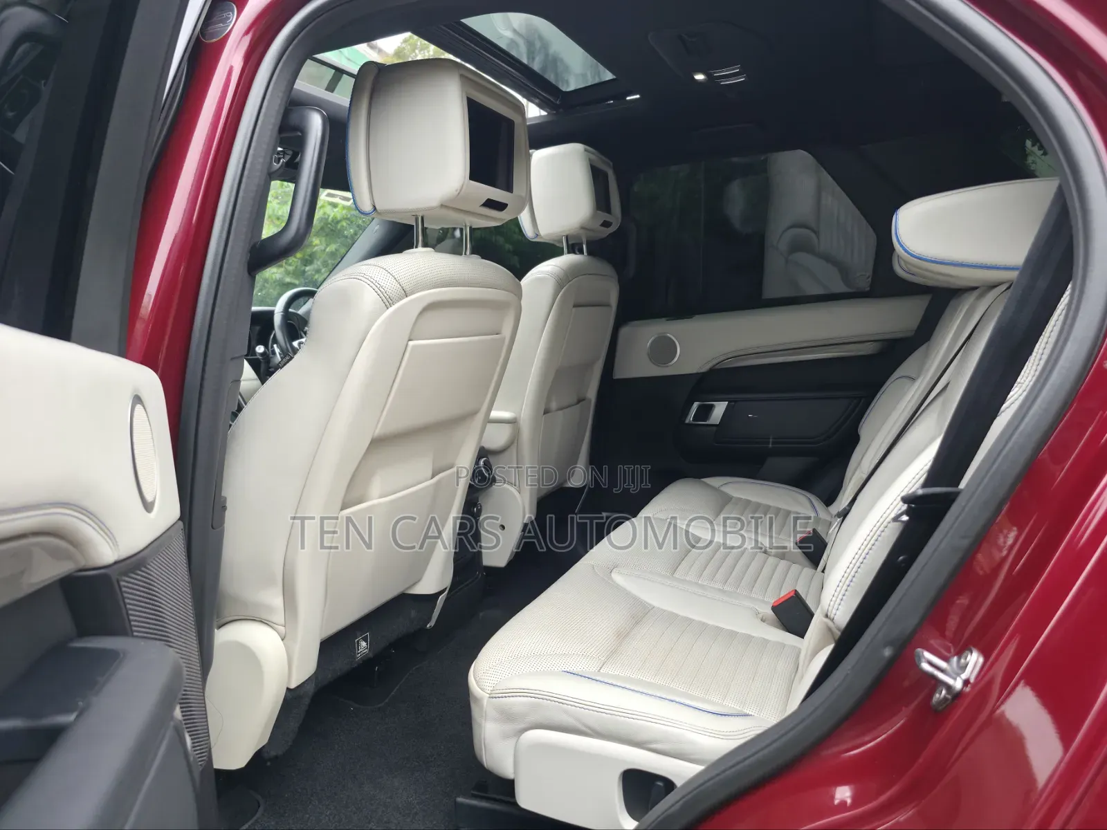 Land Rover Discovery 2017 Maroon