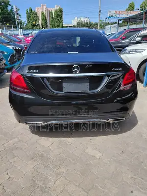 Mercedes-Benz C200 2019 Black