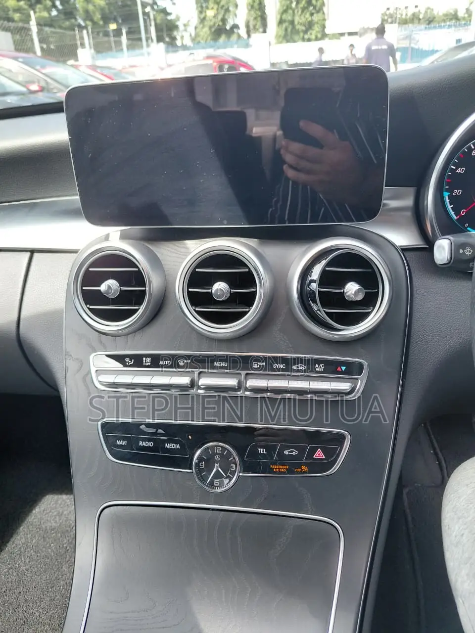 Mercedes-Benz C200 2019 Black