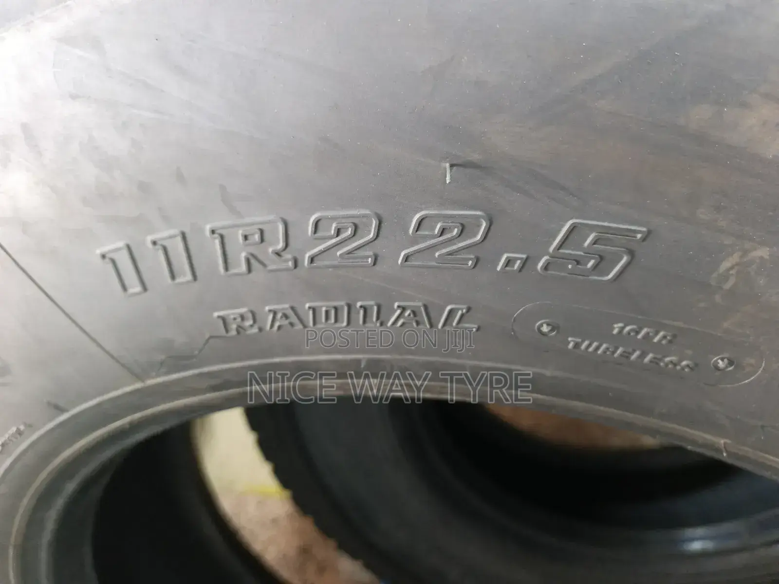 11r22.5 Brigestone