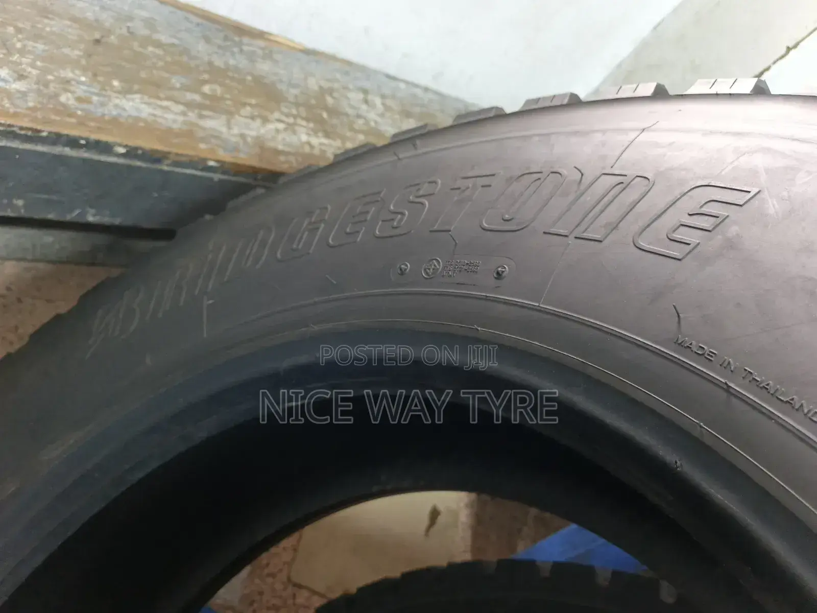 11r22.5 Brigestone