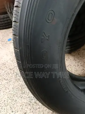 215/70r17.5 Toyo