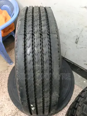 215/75r17.5 Brigestone