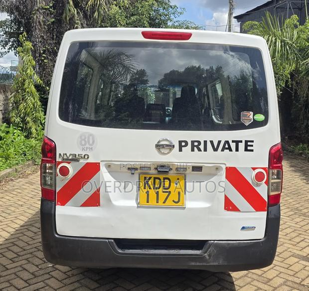 Nissan Vanette 2014 White - thumbnail 2