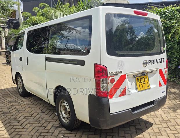 Nissan Vanette 2014 White - thumbnail 5
