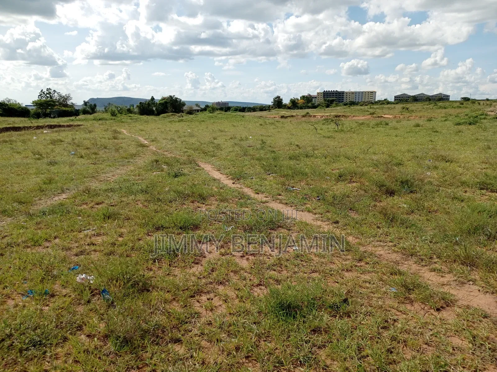 100 by 100 Plot for Sale Katani Shangilia Road