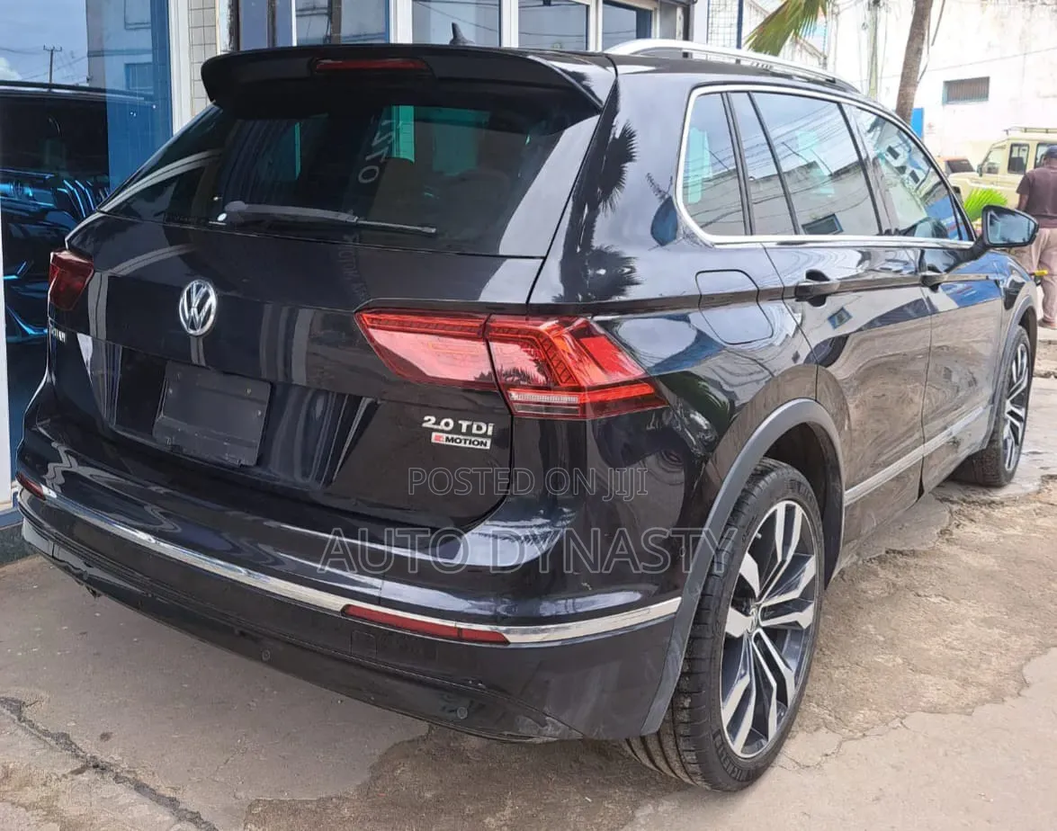 Volkswagen Tiguan 2020 Black
