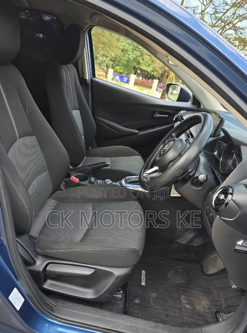 Mazda Demio 2017 Blue
