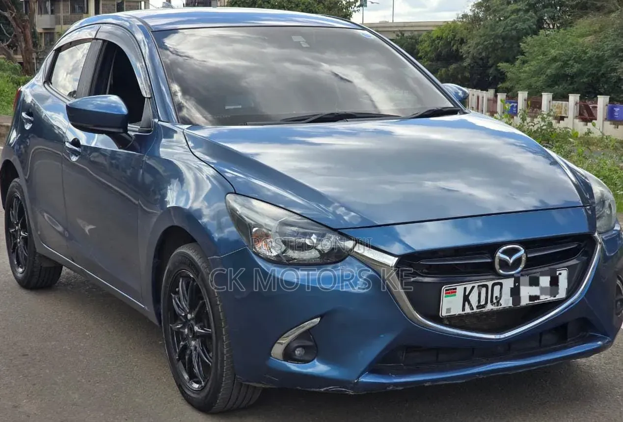 Mazda Demio 2017 Blue