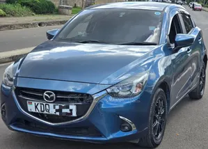 Mazda Demio 2017 Blue