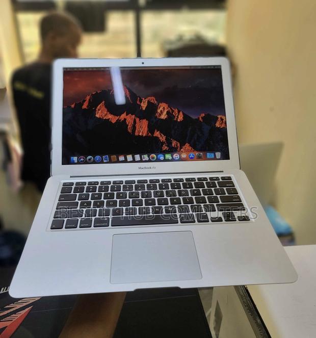 Laptop Apple MacBook Air 2015 8GB Intel Core i5 SSD 256GB - thumbnail 3