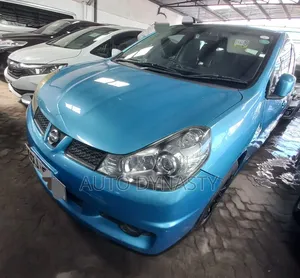 Nissan Wingroad 2011 Blue