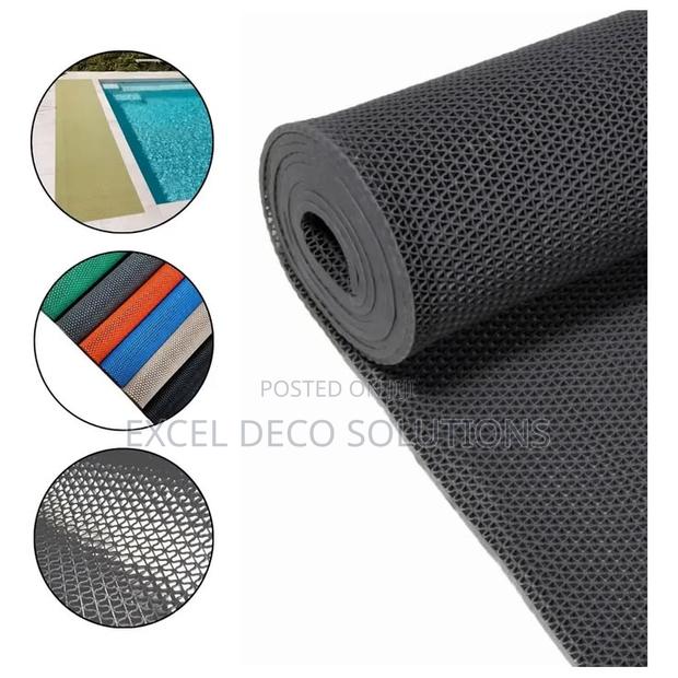 S Mats for Durable, Flexible and Anti Slip Floor Use Areas
