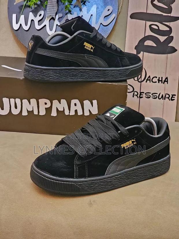 Puma Suede Xl Black Plain Sneakers - thumbnail 2