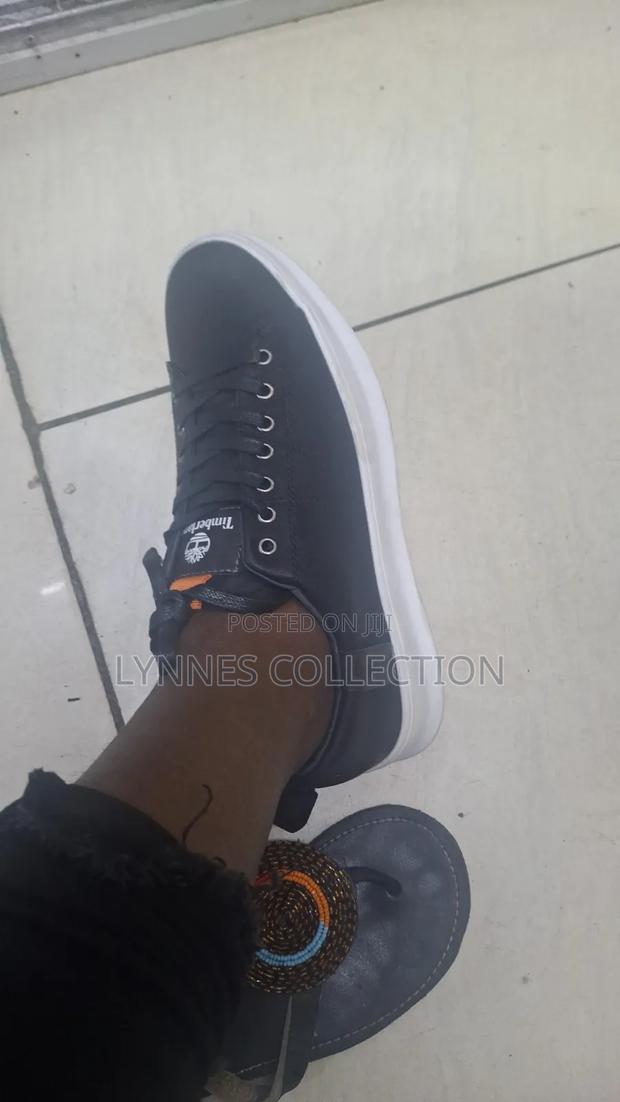 White Sole Timberland Casual for Men - thumbnail 2