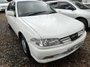 Toyota Carina 1.5 FWD Sedan 2001 White