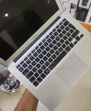 Laptop Apple MacBook Air 2015 8GB Intel Core i7 SSD 256GB