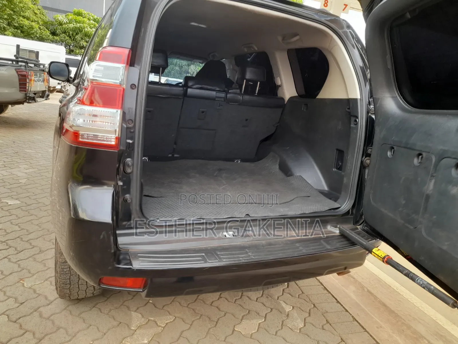 Toyota Land Cruiser Prado 2017 Black