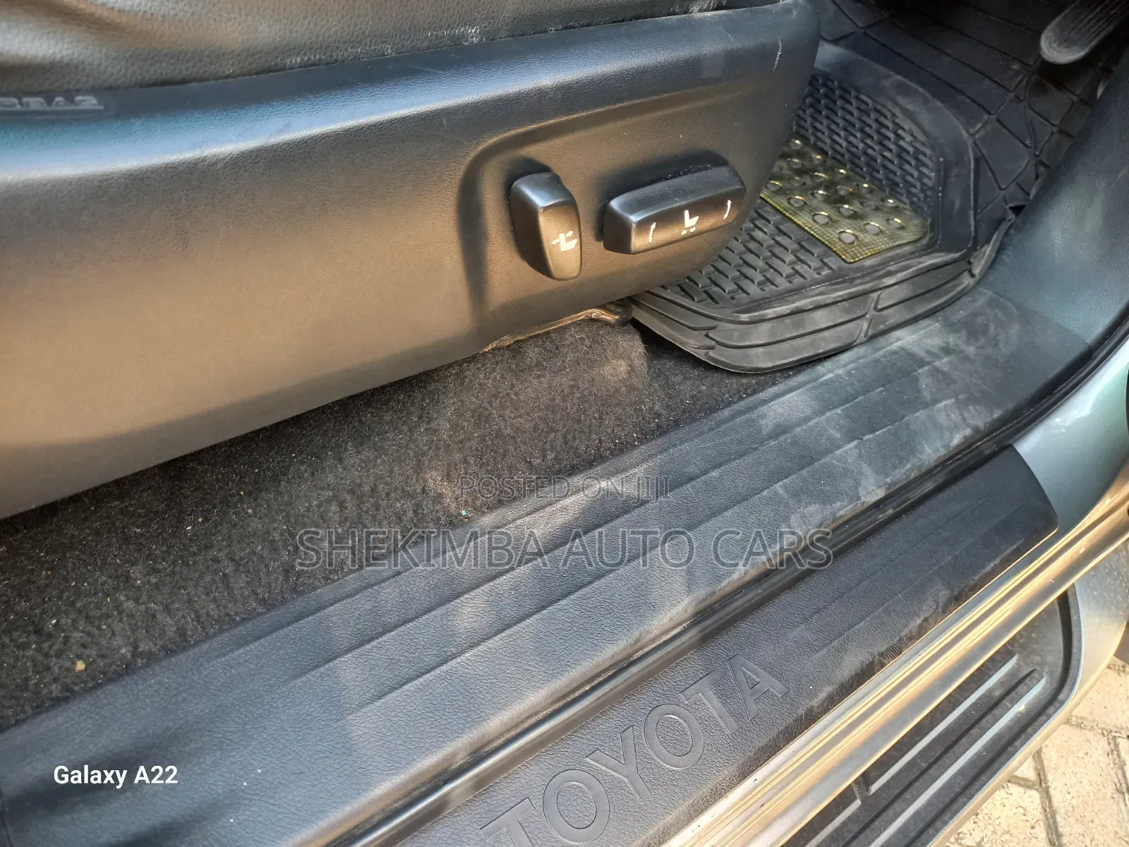 Toyota Hilux 2019 Silver