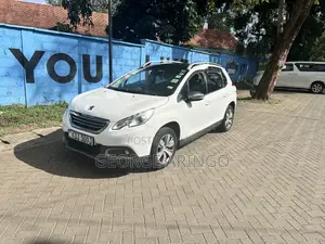 Peugeot 2008 1.2 VTi (82 Hp) 2015 White
