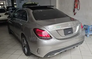Mercedes-Benz C200 2020 Silver
