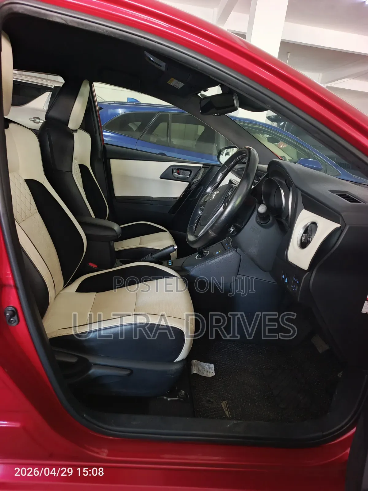 Toyota Auris 2019 Red