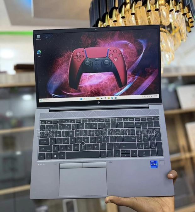 Laptop HP ZBook 15 16GB Intel Core i7 SSD 512GB - thumbnail 2