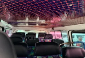 Toyota HiAce 2016 White