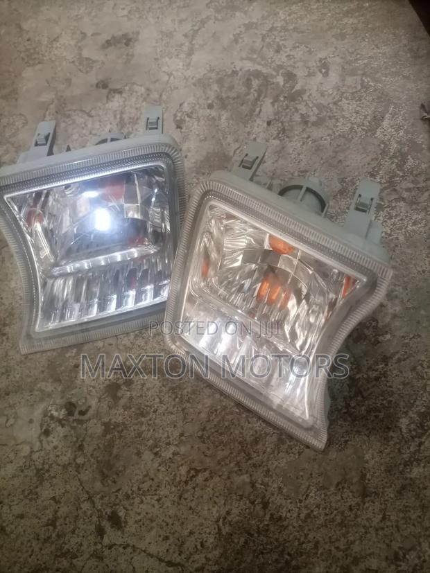 Indicator Light Prius 2010 - main view