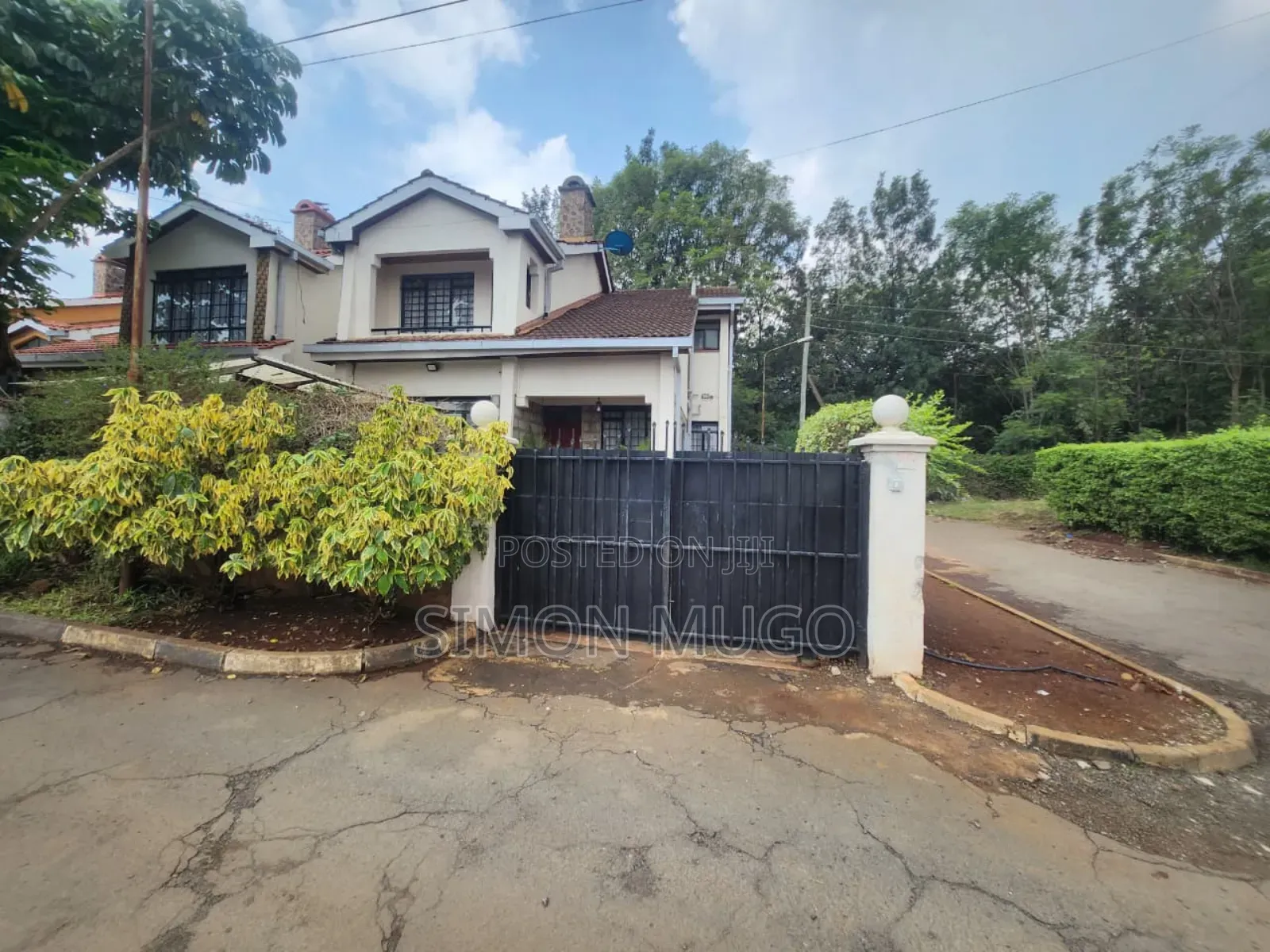 4bdrm Maisonette in Roysambu for sale