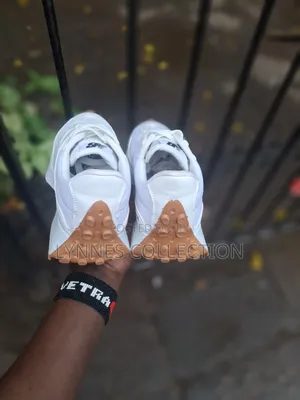 Ne Balance 327 Tripple White