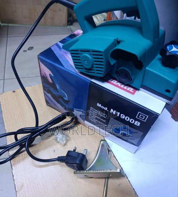 500 Watts Electric Planner/500 Watts Makita Electric Planner