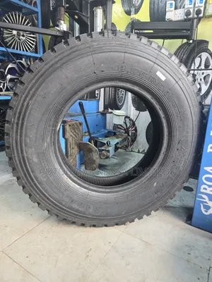 825r20 Three-a Tire